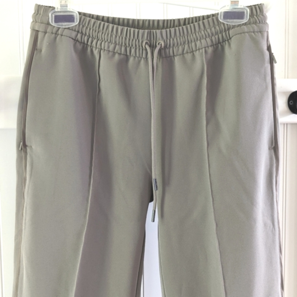 Athleta Endeavor Jogger Pant - Picture 3 of 14